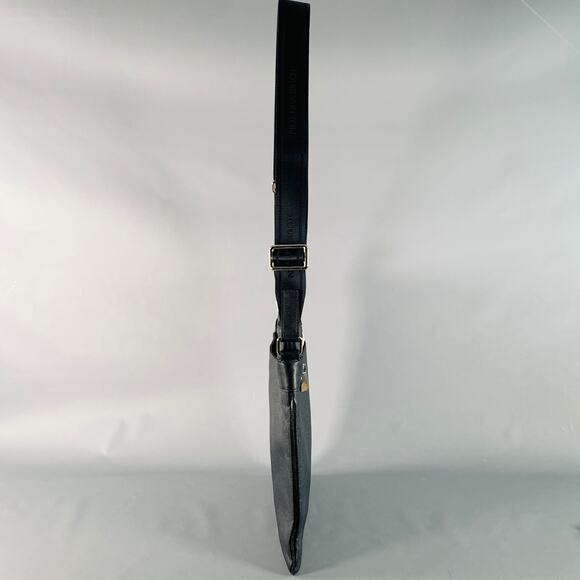 LOUIS VUITTON Sasha Navy Taiga Leather Shoulder Bag - Picture 3 of 10